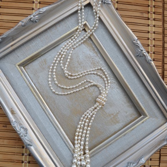 Tiffany & Co. Iridesse Jewelry - Tiffany & Co Iridesse Pearl Lariat with 585 gold beads. It's in mint condition